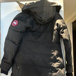 Canada Goose - Black down midi length parka